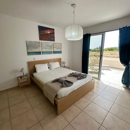 Nissi Escape - 5 Min Walk To Paradise Апартаменты