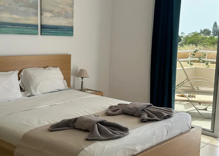 Nissi Escape - 5 Min Walk To Paradise