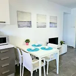 Nissi Escape - Short Walk To The Appartamento