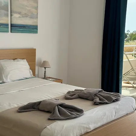 Nissi Escape - 5 Min Walk To Paradise